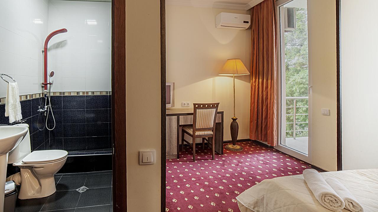 גוניו Orange Hotel מראה חיצוני תמונה