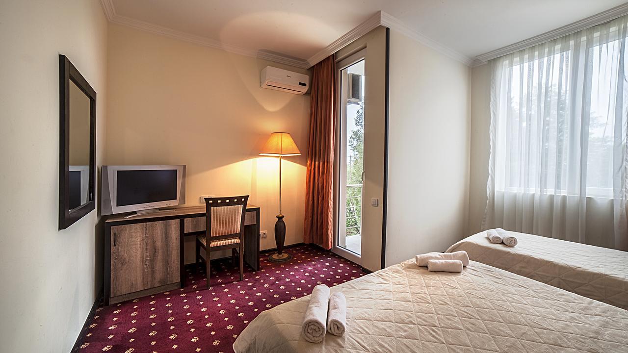 גוניו Orange Hotel מראה חיצוני תמונה