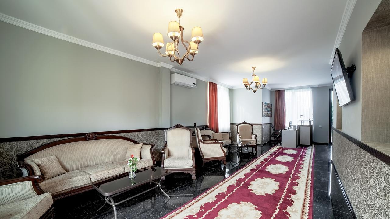 גוניו Orange Hotel מראה חיצוני תמונה